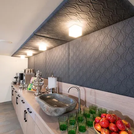 Πανσιόν Gruenerhof 3*