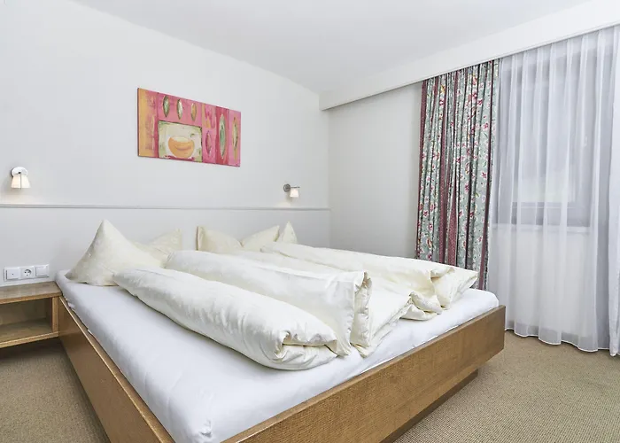 بيت ضيافة Gruenerhof 3*