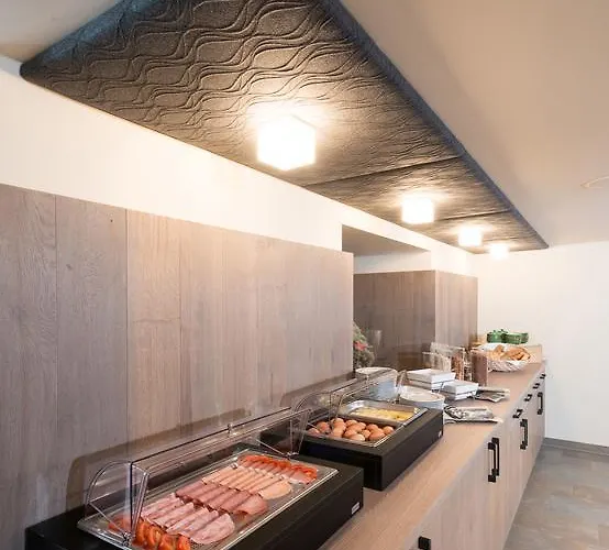 بيت ضيافة Gruenerhof 3*