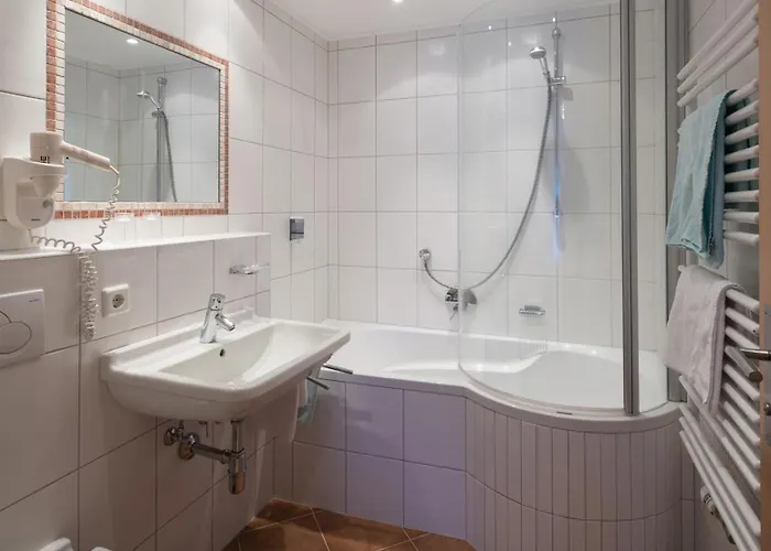 بيت ضيافة Gruenerhof 3*